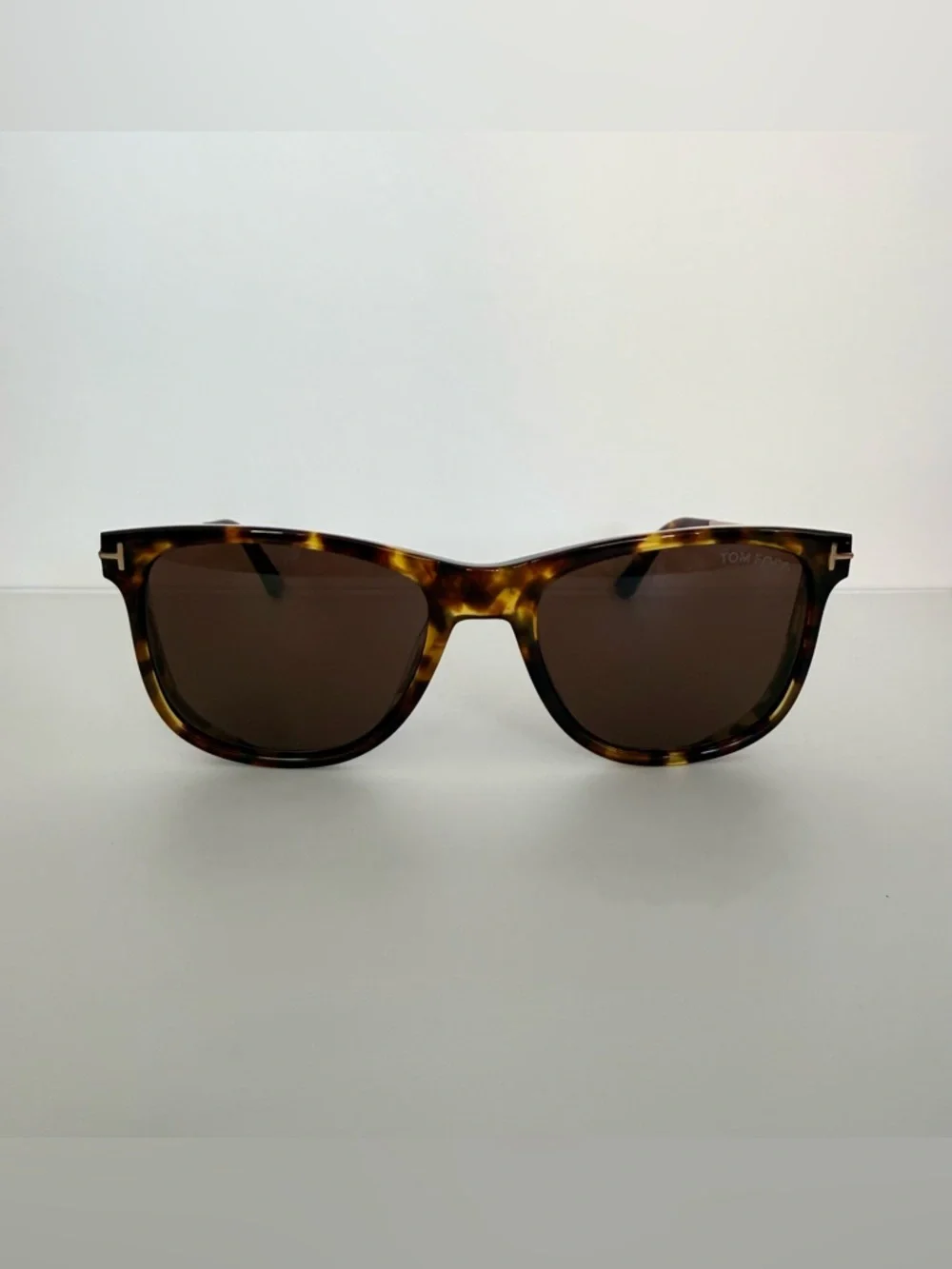 NEW!!! Tom Ford men sunglasses Sinatra TF1104 52E Authentic